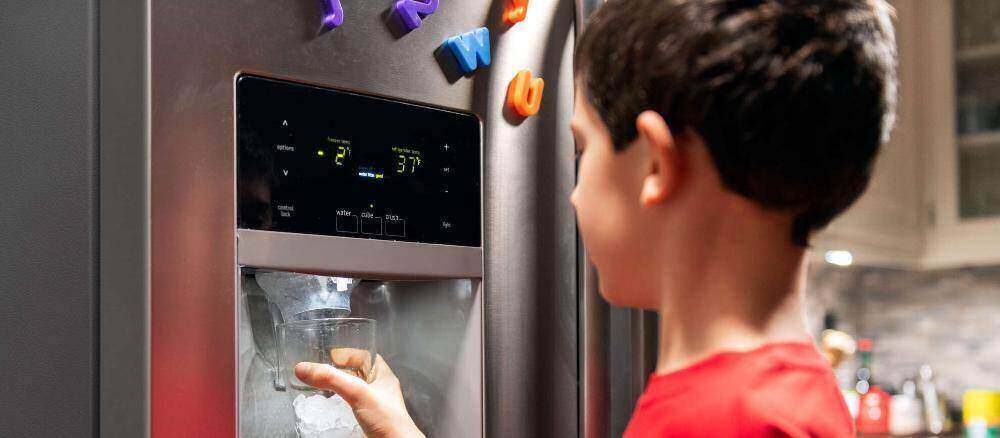 fridge water dispenser